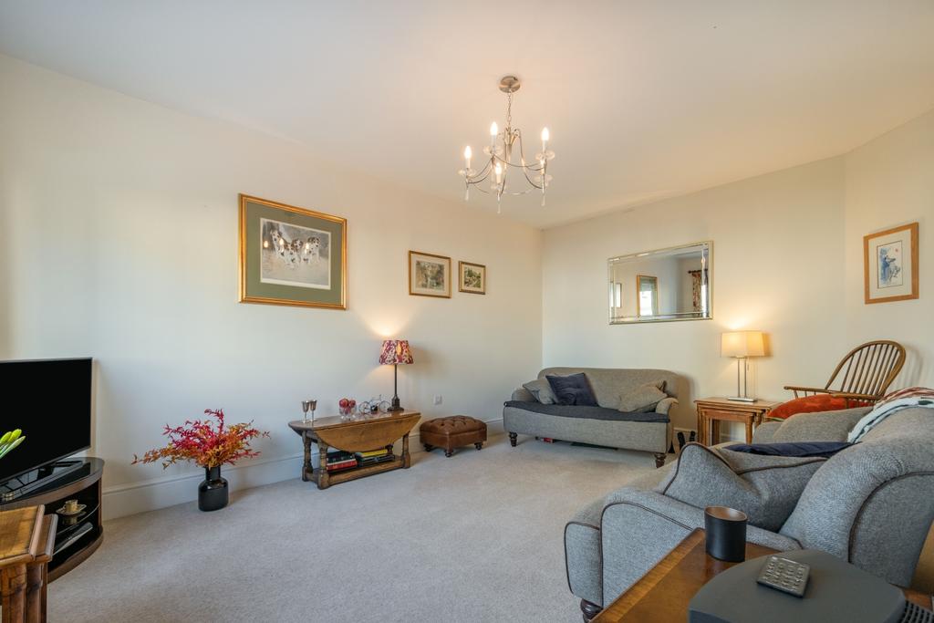 8496010-interior09