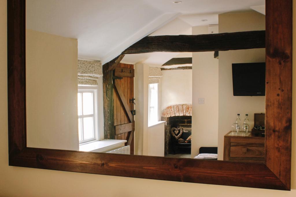 Letting Room (G1)