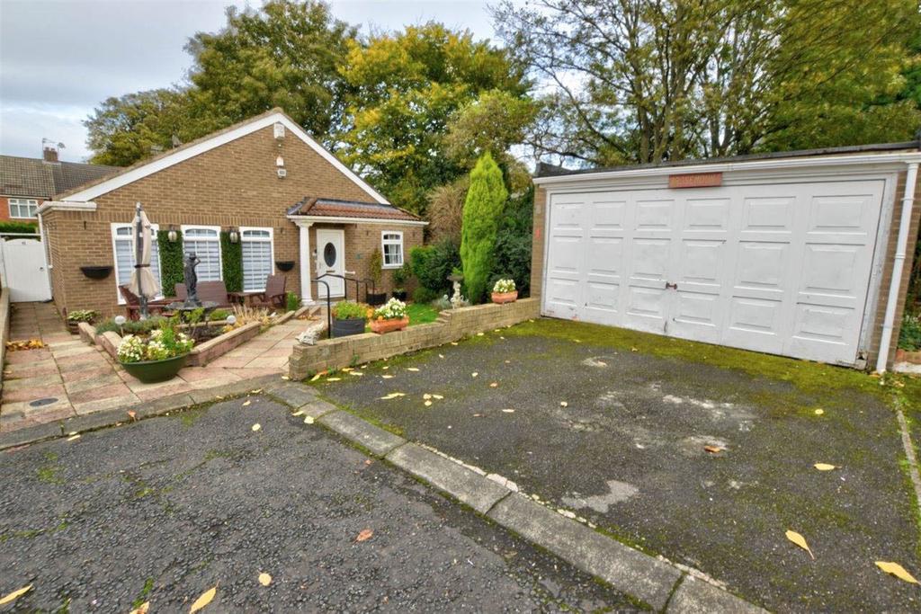 Garage/parking