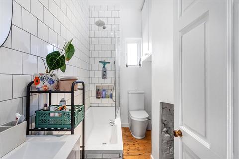 Flat 2, 174 Blackstock Road, London, N5 1HA