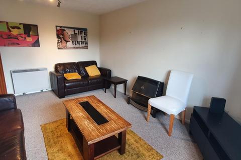 2 bedroom flat to rent, Brunel Close, Coventry, CV2