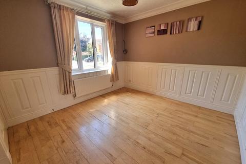 4 bedroom detached house for sale - Hawkstone Close, Duston, Northampton, Northamptonshire. NN5 6RZ