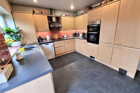 514 Staines Road, Feltham, TW14 8DF