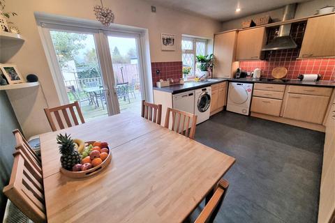 514 Staines Road, Feltham, TW14 8DF