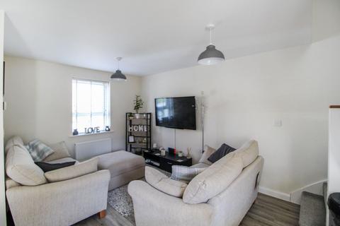 2 bedroom end of terrace house for sale - Tawny Avenue, Wixams, Bedford