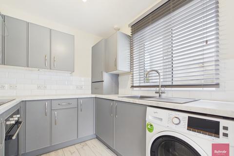 2 bedroom ground floor flat to rent, Bishopston Road, Bishopston, Swansea, SA3