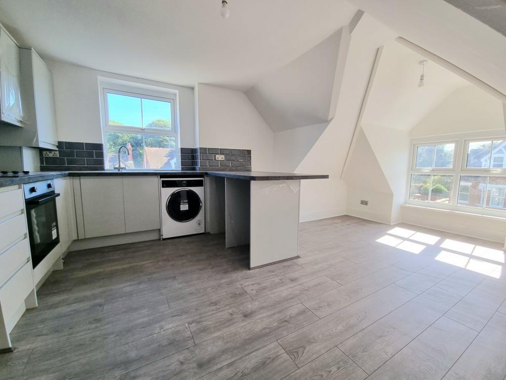 Kitchen/Lounge