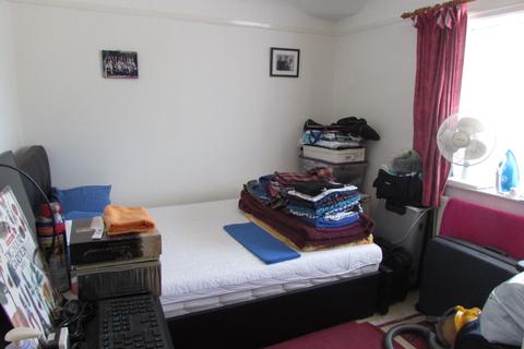 51 Stancliffe Road, Manchester, M22 4PG