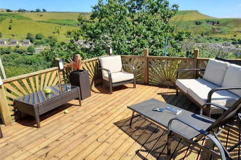 19 Brynhyfryd, Tylorstown, Ferndale, CF43 3AR