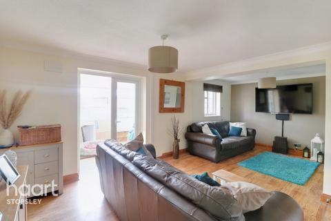 11 Weldon Close, Luton, LU2 9TS