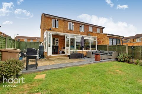 11 Weldon Close, Luton, LU2 9TS