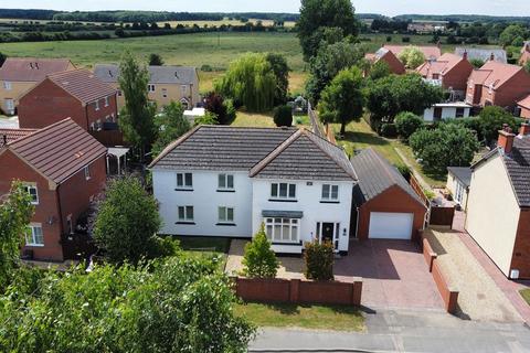 16 Bourne Road, Morton, Bourne, PE10 0RG