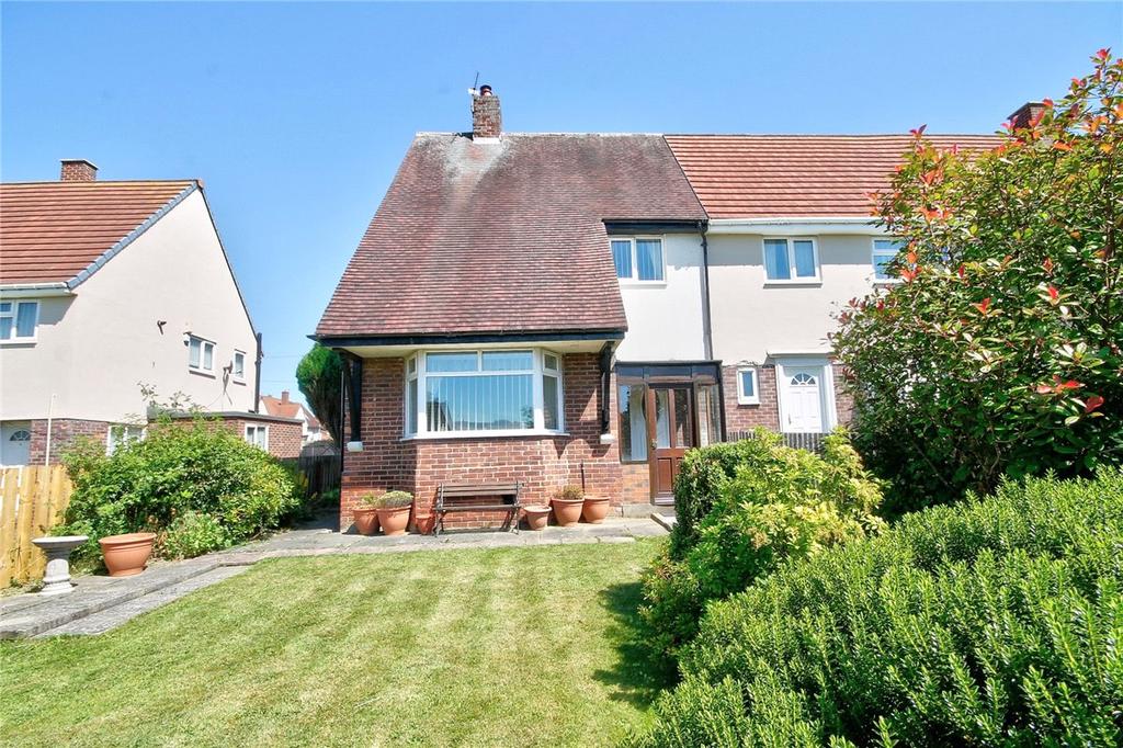 The Oval, Ouston, Chester Le Street, DH2 2 bed terraced house £90,000