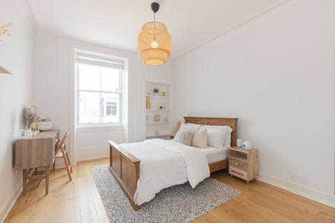 10/19 Cheyne Street, Edinburgh, EH4 1JE