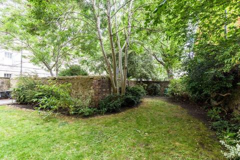 10/19 Cheyne Street, Edinburgh, EH4 1JE