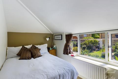 2 bedroom cottage for sale - Church Road, Brackley