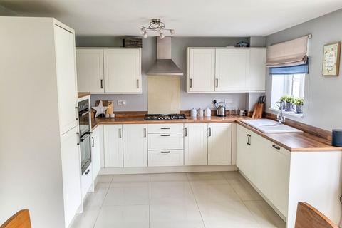 16 Bedeswell Close, Hebburn, NE31 2GB