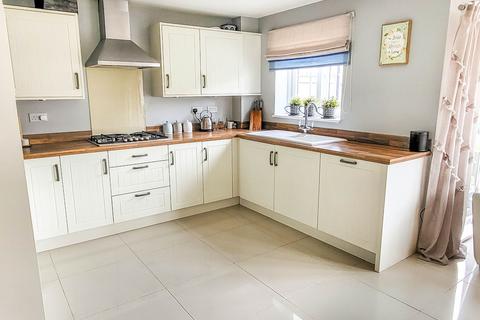 16 Bedeswell Close, Hebburn, NE31 2GB