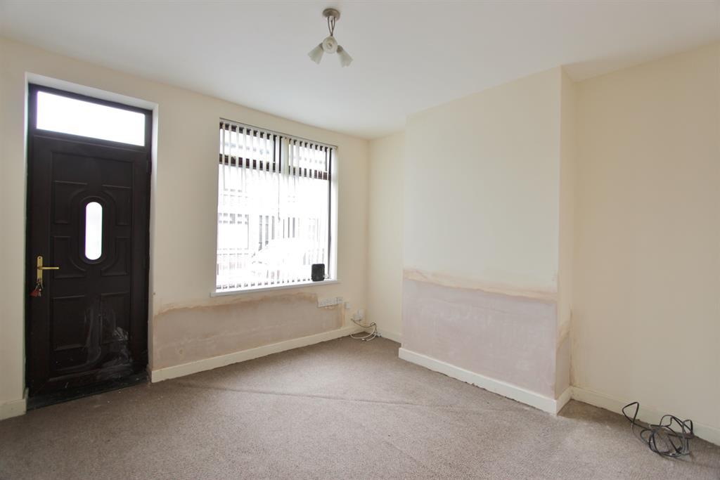 Robinson Road, Sheffield, S2 5QW 3 bed terraced house £775 pcm (£179 pw)