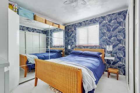 28 Cotswold Close, Minster Lovell, Witney, OX29 0SX