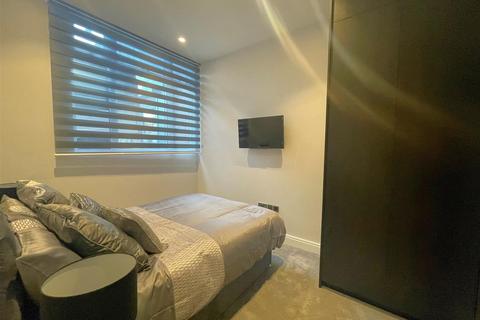 undefined, Watling Street, Radlett, Hertfordshire, WD7