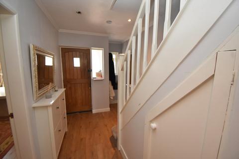 148 Cropthorne Road, Shirley, Solihull, B90 3JJ