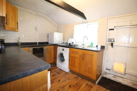 2 bedroom cottage for sale, Fore Street, Westbury