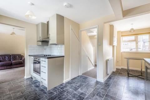 4 bedroom terraced house to rent - Nuffield Road, Headington