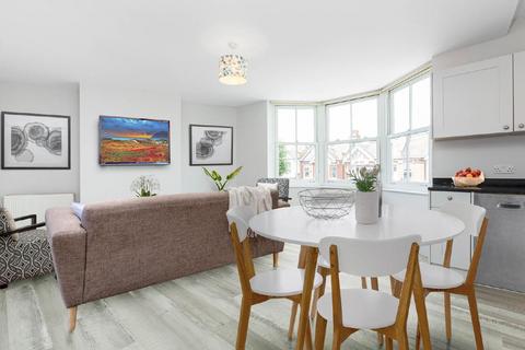 Flat 2, 7 Revelstoke Road, London, SW18 5NJ