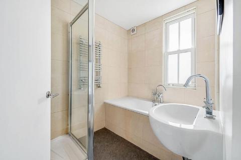 Flat 2, 7 Revelstoke Road, London, SW18 5NJ