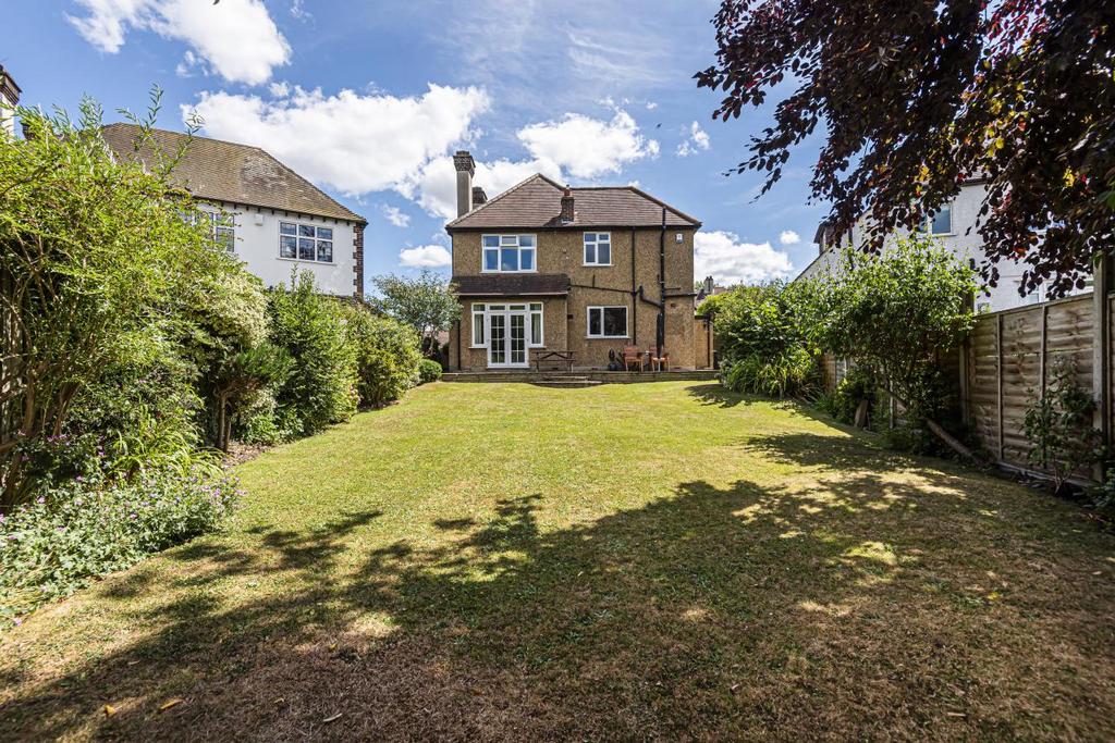 Uplands, Beckenham 4 bed detached house £1,100,000