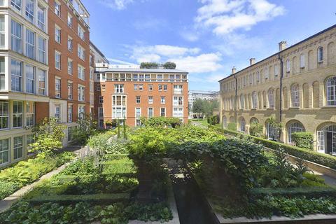 2 bedroom ground floor flat for sale - Coleridge Gardens, London. SW10
