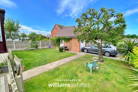 86 Fforddisa, Prestatyn, LL19 8EE
