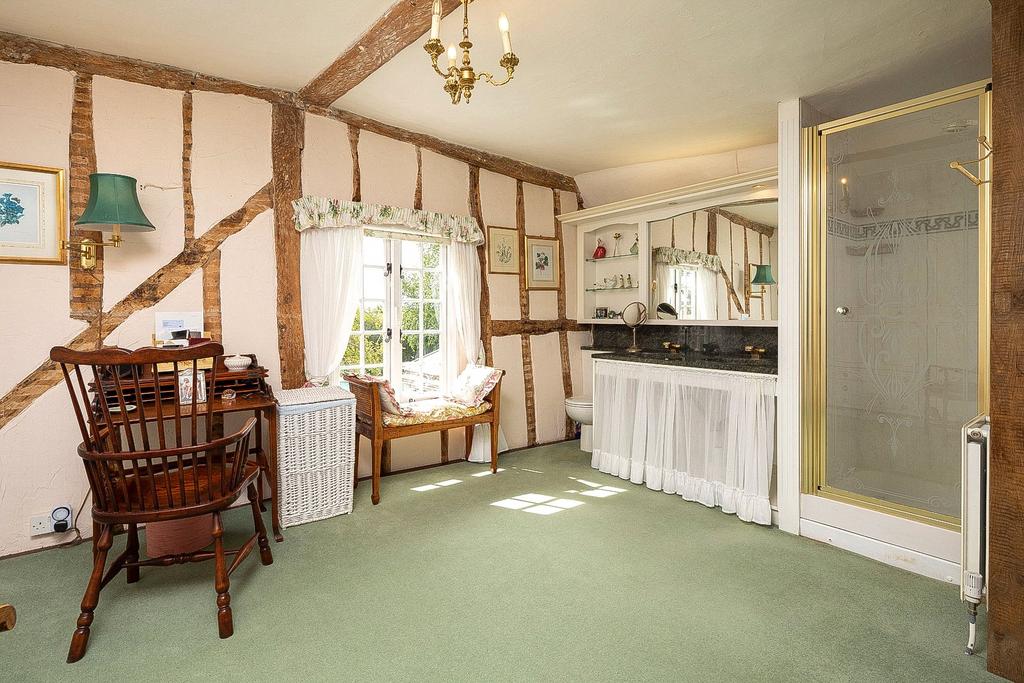 Ensuite Area