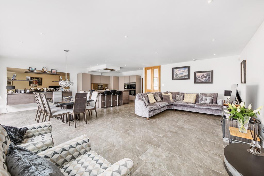 Studland Road, Hanwell, London, W7 3QX 5 bed detached house £1,250,000