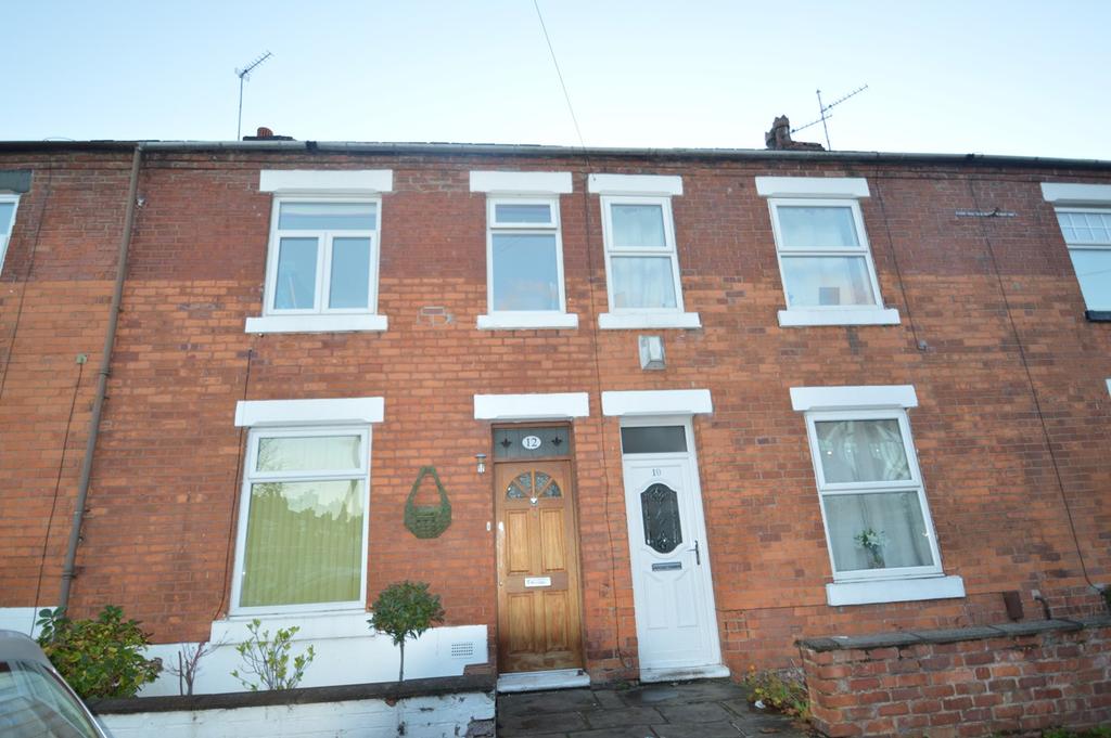 Darley Street, Sale, M33 2 bed terraced house £1,195 pcm (£276 pw)