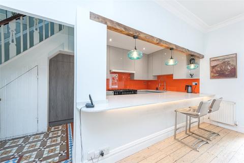81 Holland Road, London, NW10 5AT