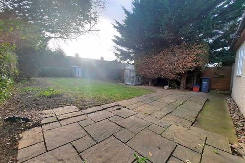 23 Colonial Road, Feltham, TW14 8AA