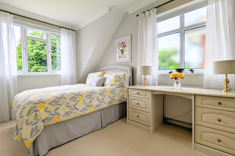 36 Keith Road, Talbot Woods, Bournemouth, BH3 7DU