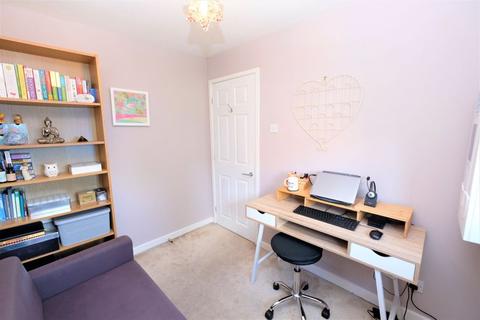 26 Castlerea Close, Eccles, Manchester, M30 0JY
