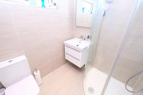 26 Castlerea Close, Eccles, Manchester, M30 0JY