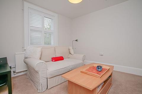 18 Challow Road, Wantage, OX12 9DS