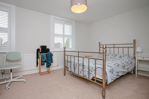18 Challow Road, Wantage, OX12 9DS