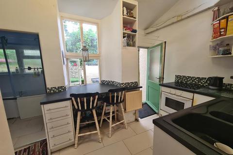 26 Court Barton, Crewkerne, TA18 7HP