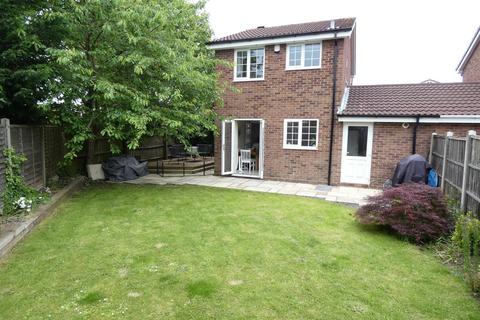 1 Bates Close, Sutton Coldfield, B76 1TL