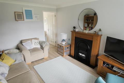 1 Bates Close, Sutton Coldfield, B76 1TL