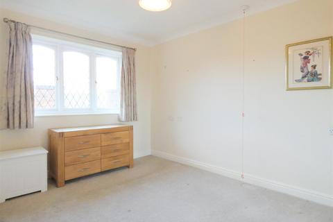 17 Checkley Croft, Sutton Coldfield, B76 1GE