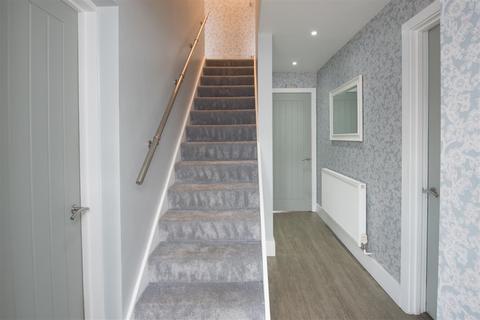 18 Anton Drive, Minworth, Sutton Coldfield, B76 1XG
