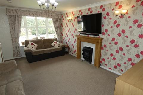 73 Winton Grove, Minworth, Sutton Coldfield, B76 1XE