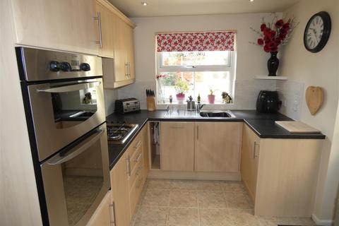 73 Winton Grove, Minworth, Sutton Coldfield, B76 1XE